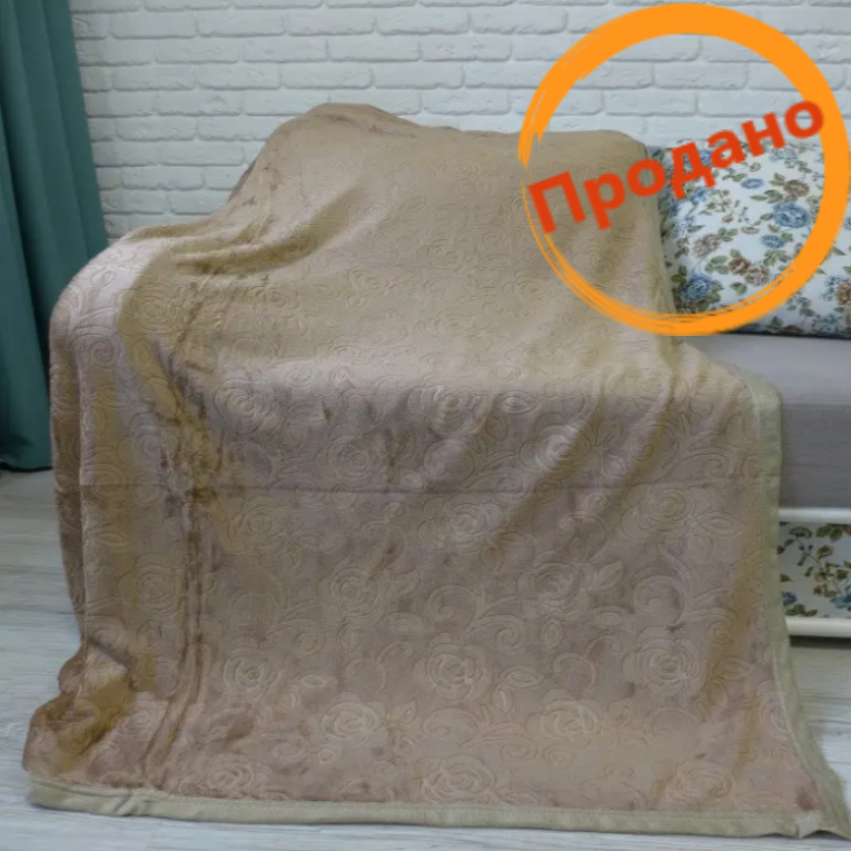 Флисовый плед на полуторную кровать Koloco с печатью светло - коричневый