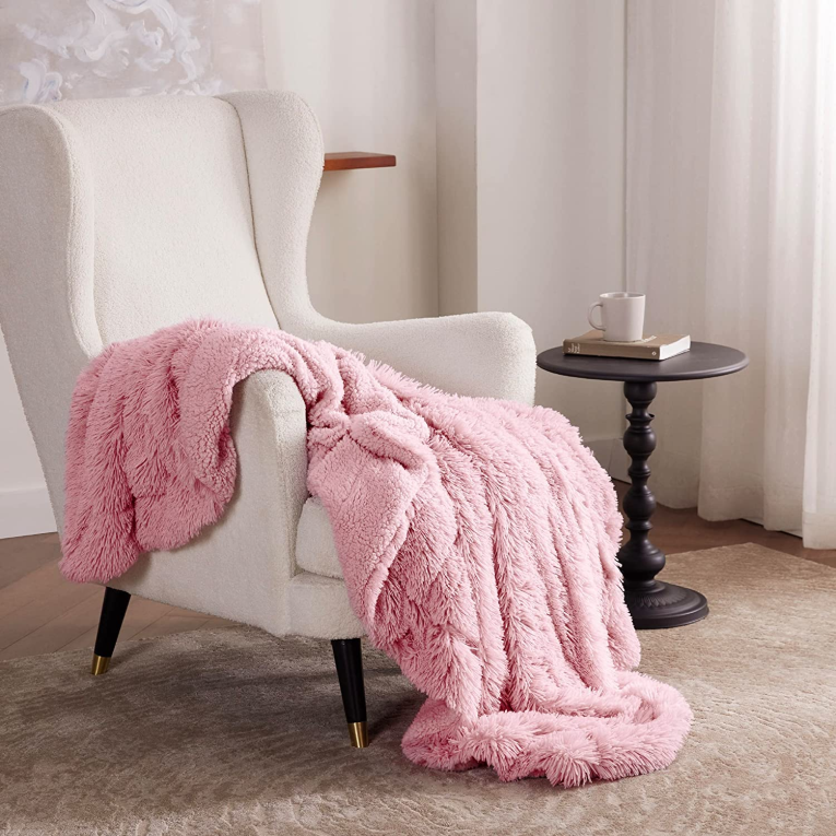 Покрывало "травка" на диван и кровать Colorful Home розовое