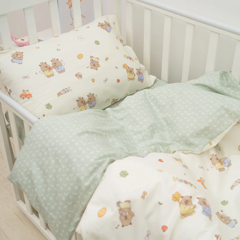 Сатиновое детское постельное белье в кроватку 765 Сатиновое детское постельное белье в кроватку 765